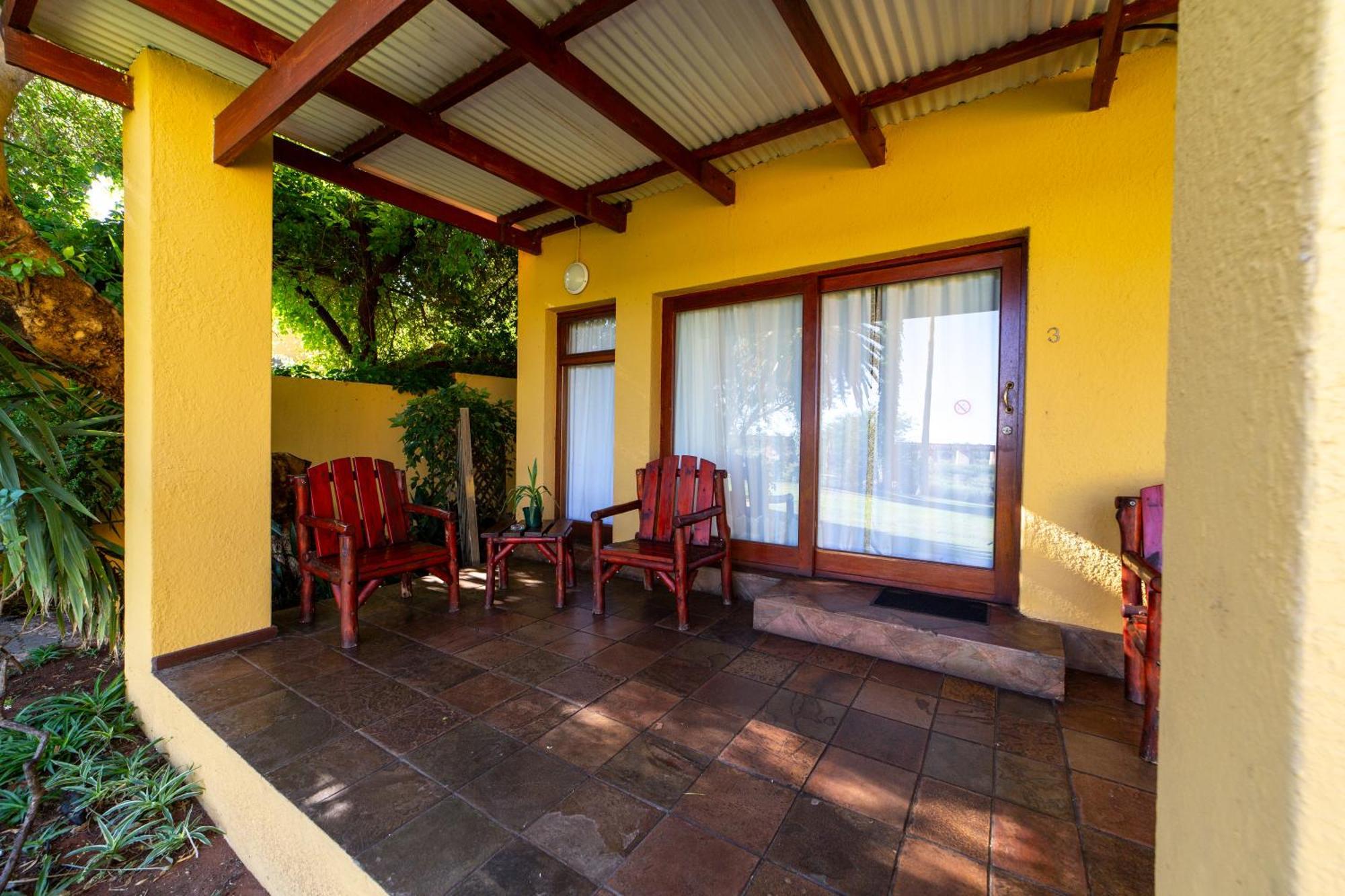 Sunriver Kalahari Lodge Riverside Stay In Upington Room photo