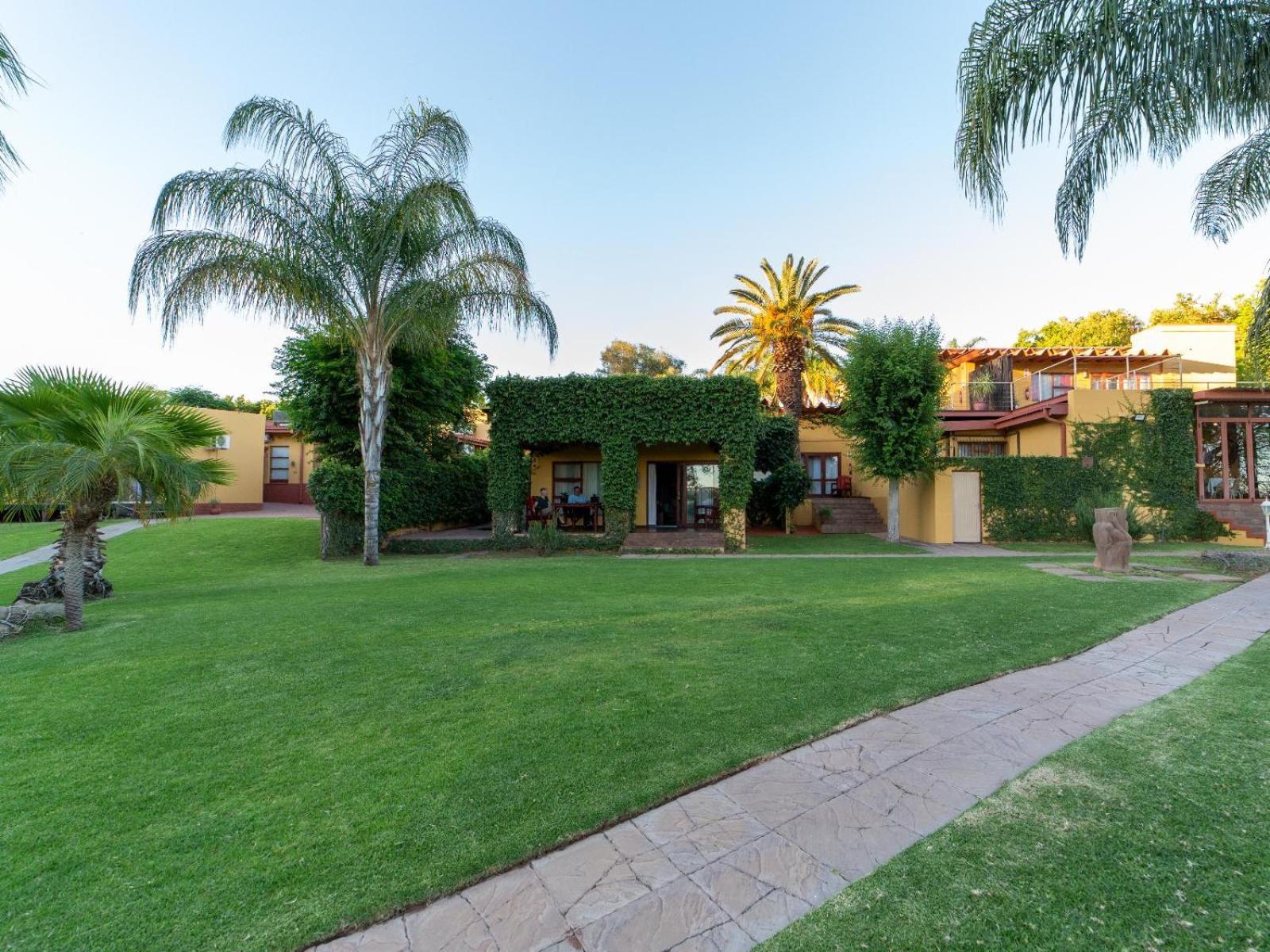 Sunriver Kalahari Lodge Riverside Stay In Upington Exterior photo