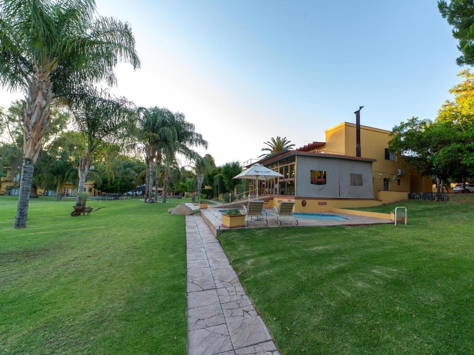 Sunriver Kalahari Lodge Riverside Stay In Upington Exterior photo