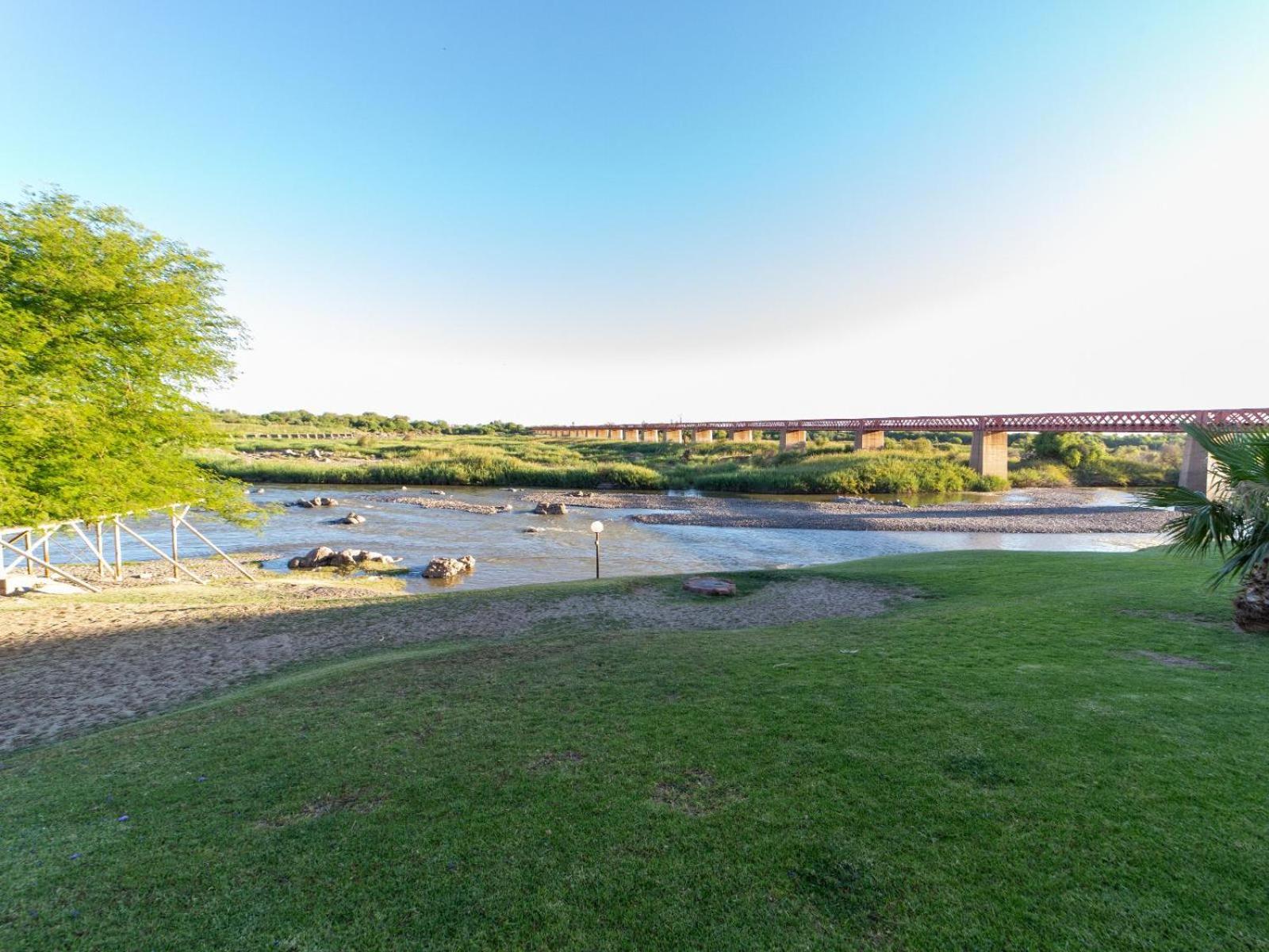Sunriver Kalahari Lodge Riverside Stay In Upington Exterior photo