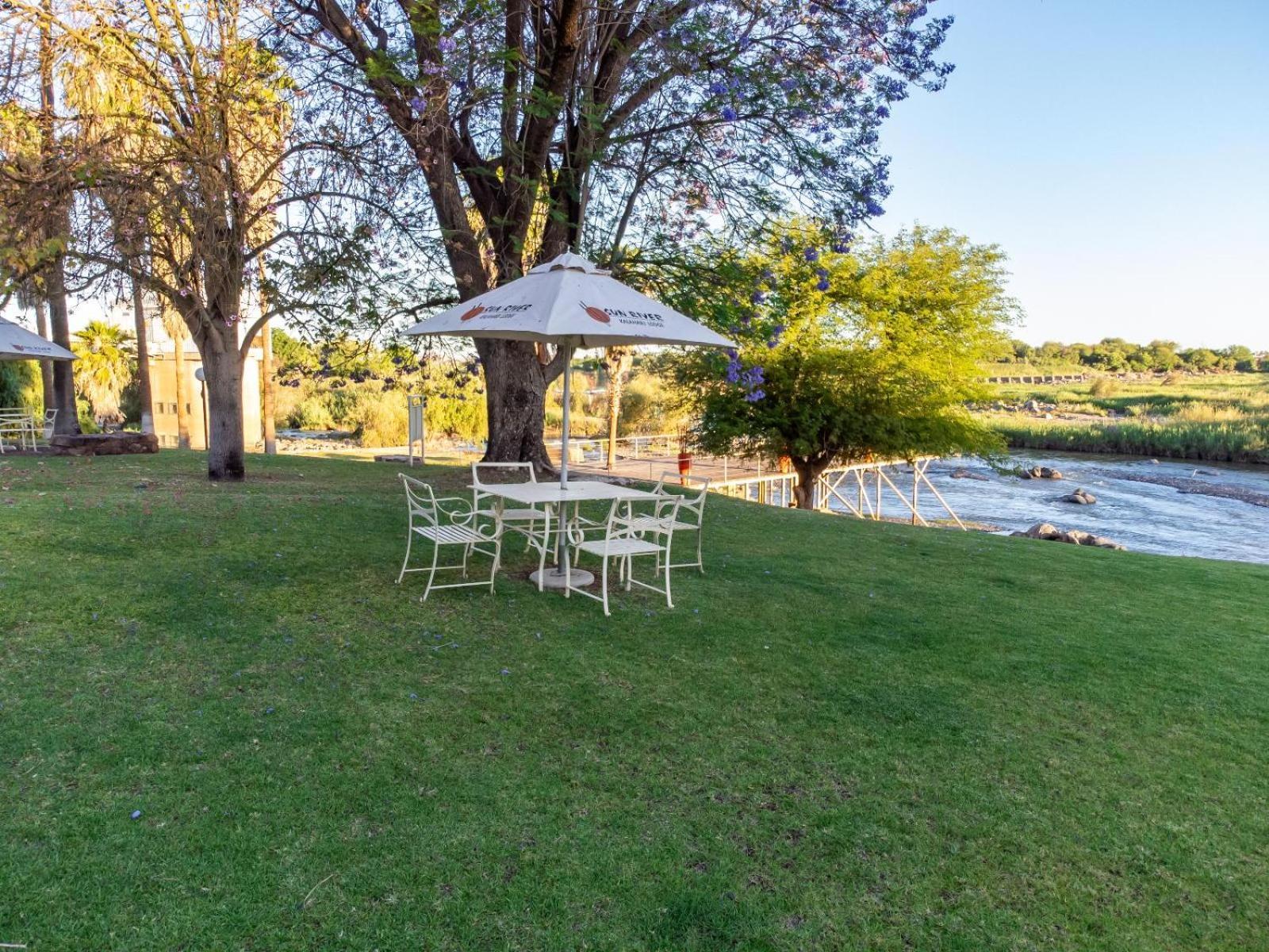 Sunriver Kalahari Lodge Riverside Stay In Upington Exterior photo