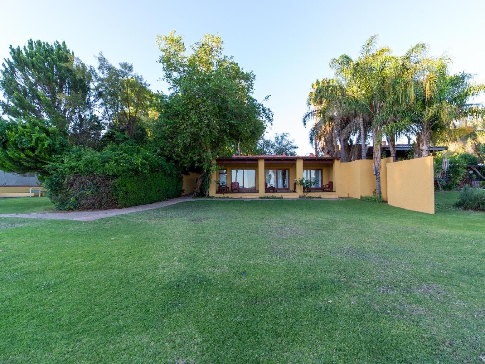 Sunriver Kalahari Lodge Riverside Stay In Upington Exterior photo